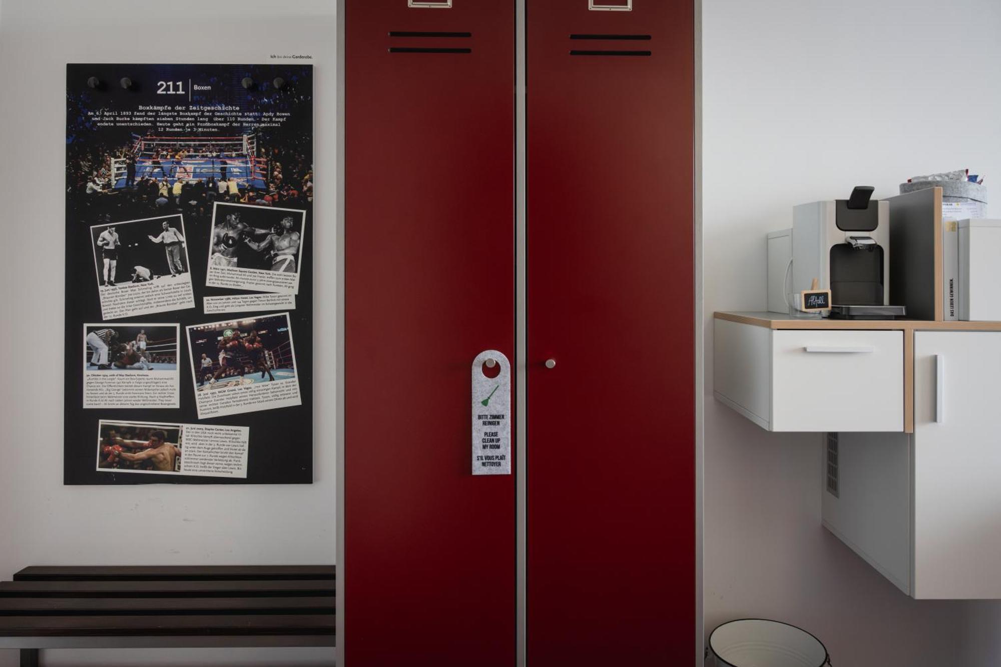 スポーツ＆セミナーホテル グロッケンシュピッツェ アルテンキルヒェン 部屋 写真